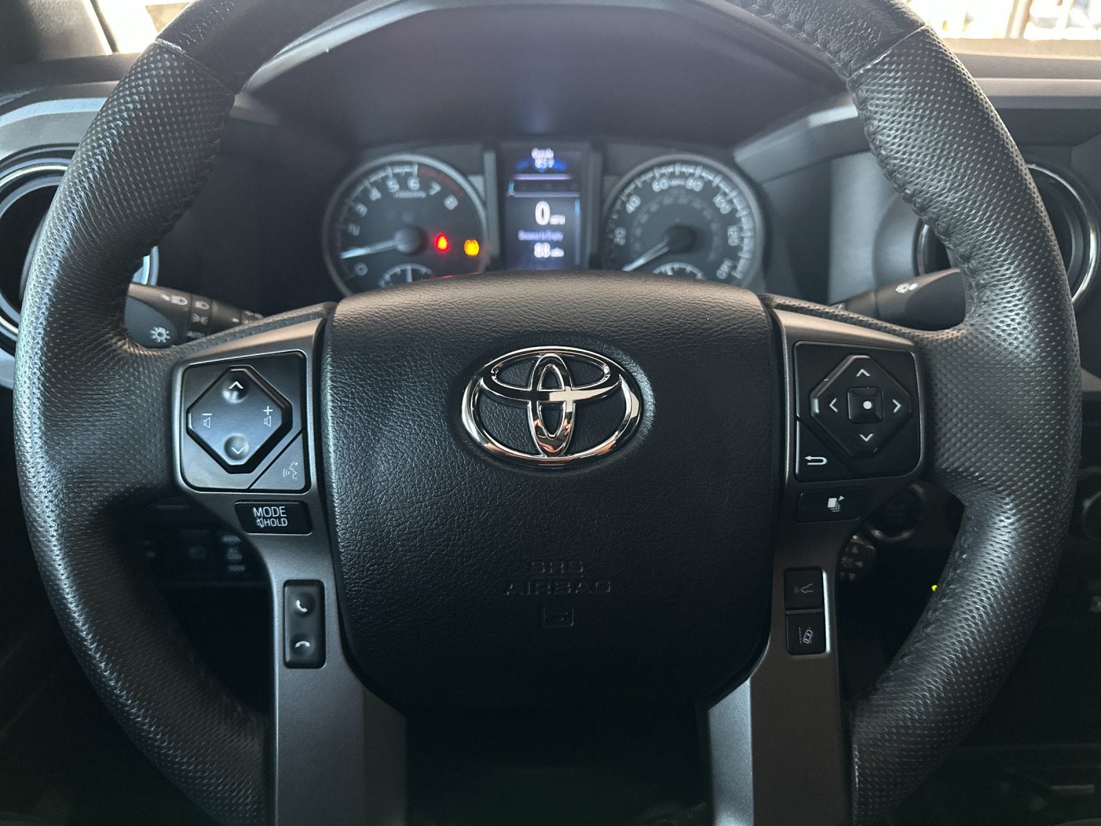 2022 Toyota Tacoma TRD Off-Road V6