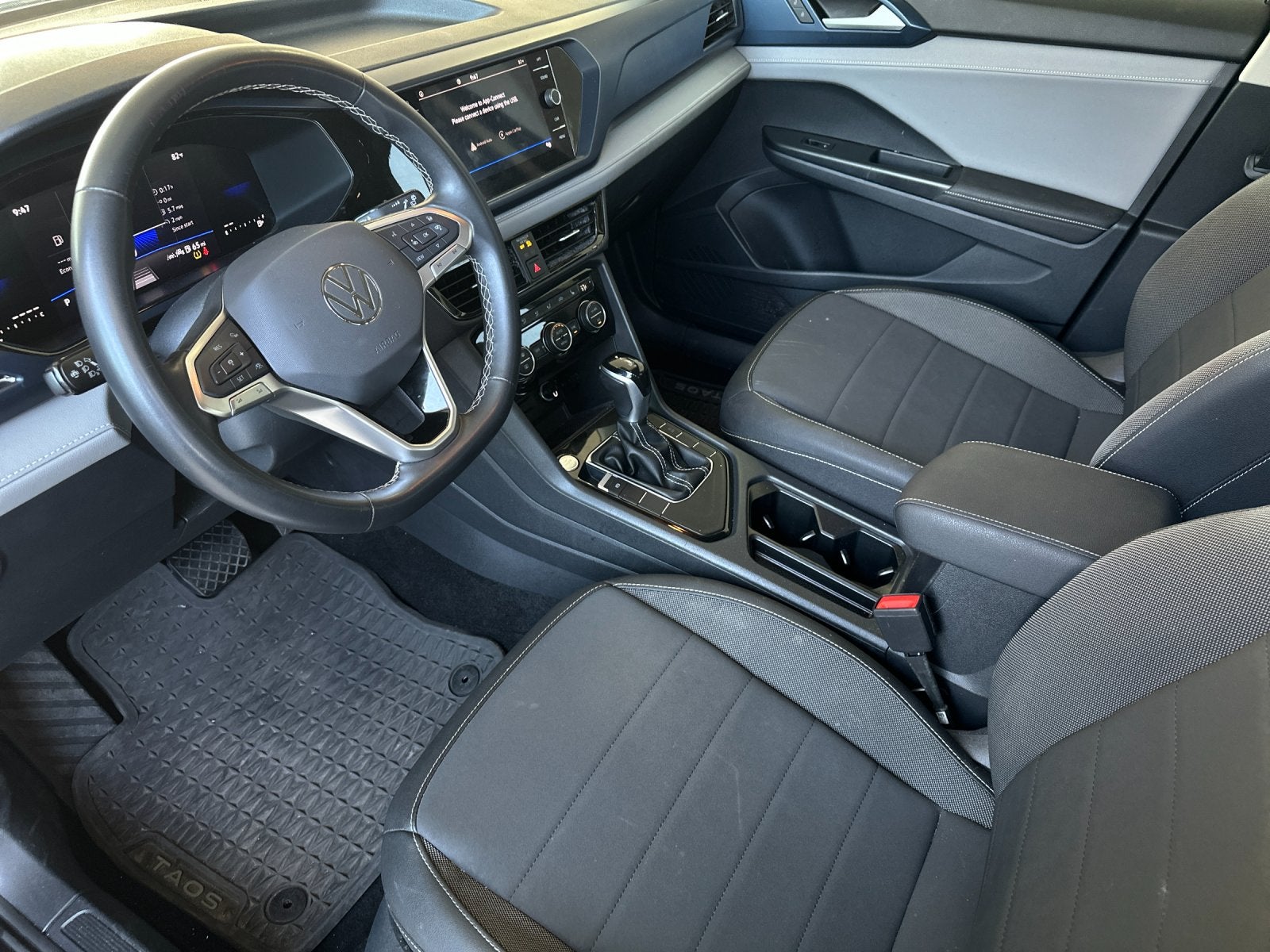 2024 Volkswagen Taos 1.5T SE