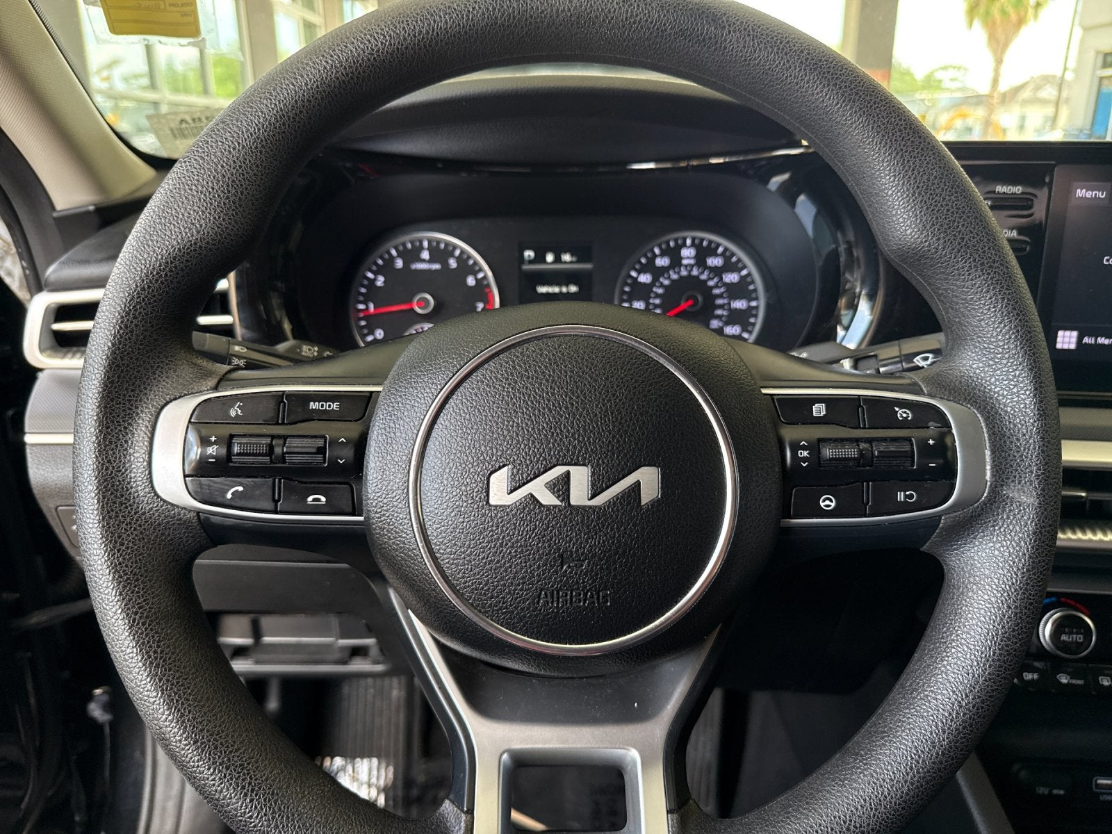 2023 Kia K5 LXS