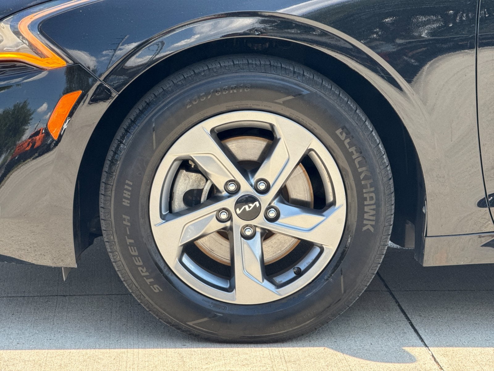 2023 Kia K5 LXS