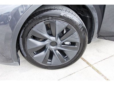 2025 Tesla Model Y Long Range