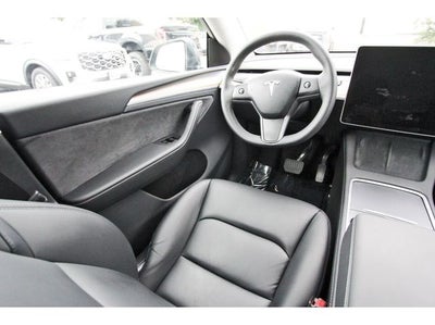 2025 Tesla Model Y Long Range