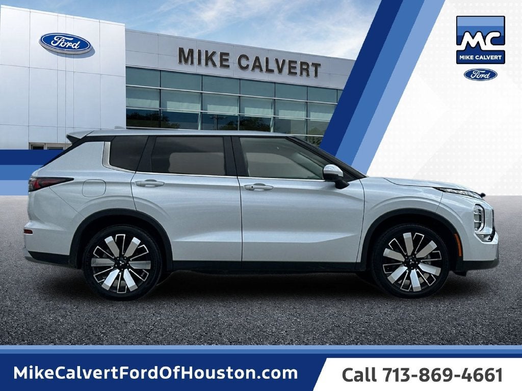 2025 Mitsubishi Outlander SE