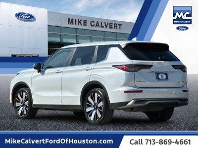 2025 Mitsubishi Outlander SE