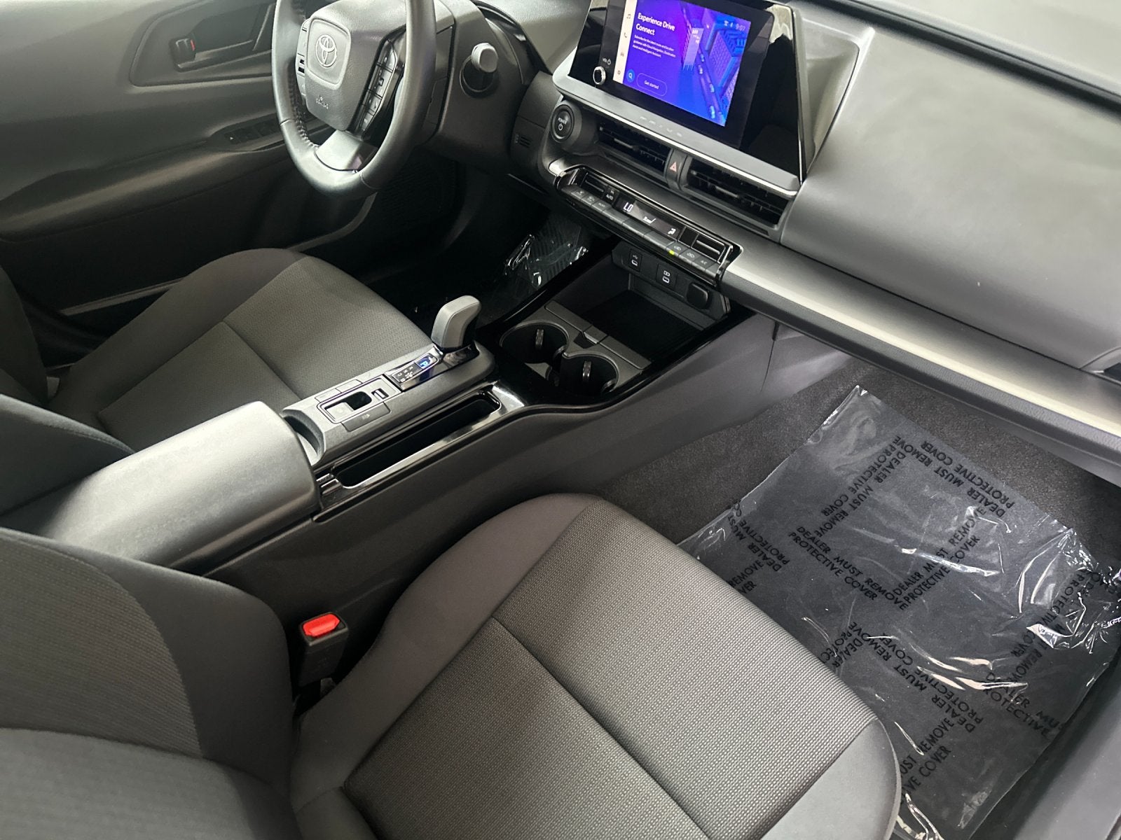 2025 Toyota Prius LE