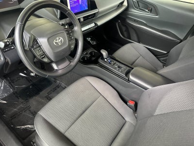 2025 Toyota Prius LE