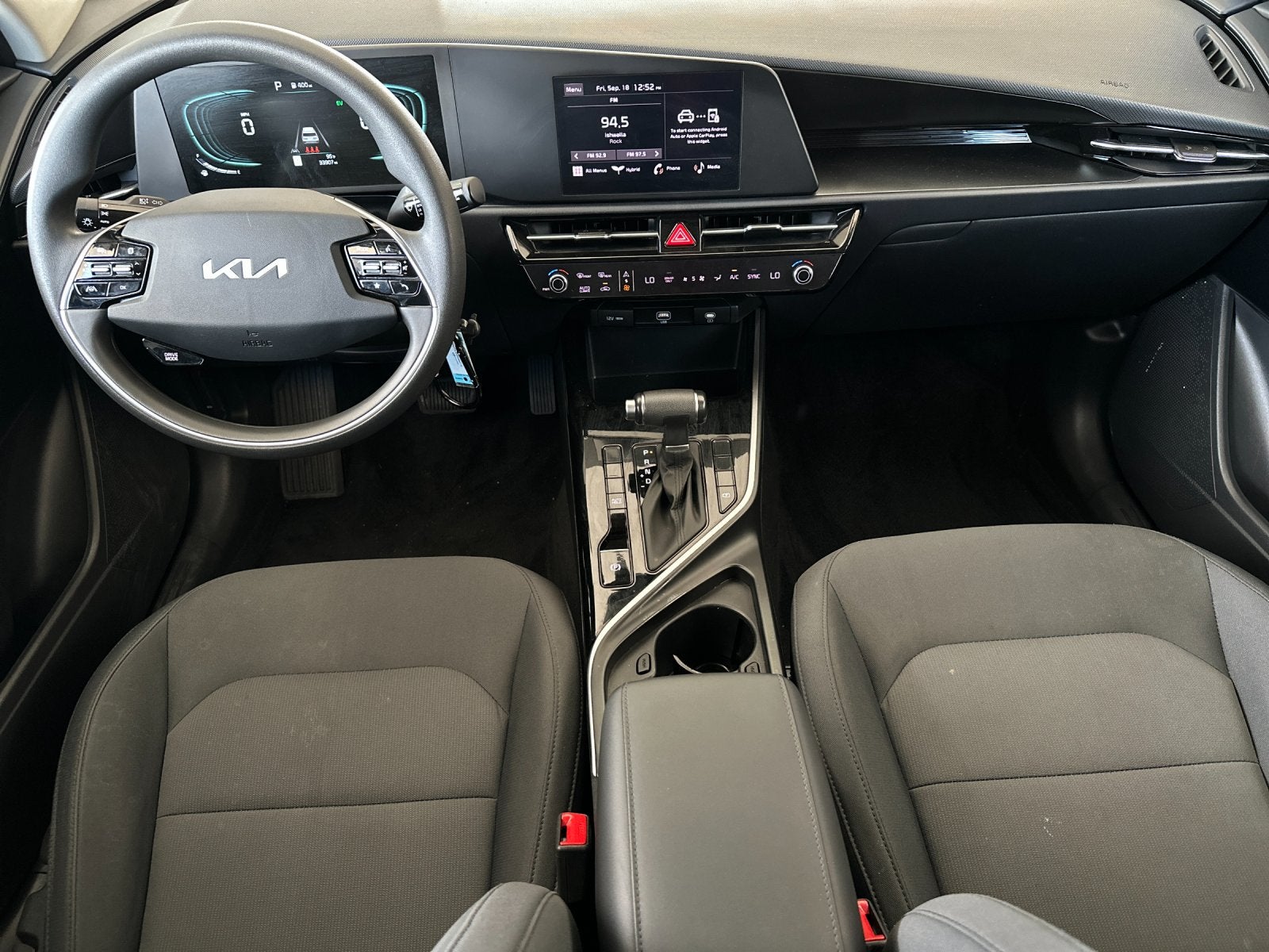 2025 Kia Niro LX