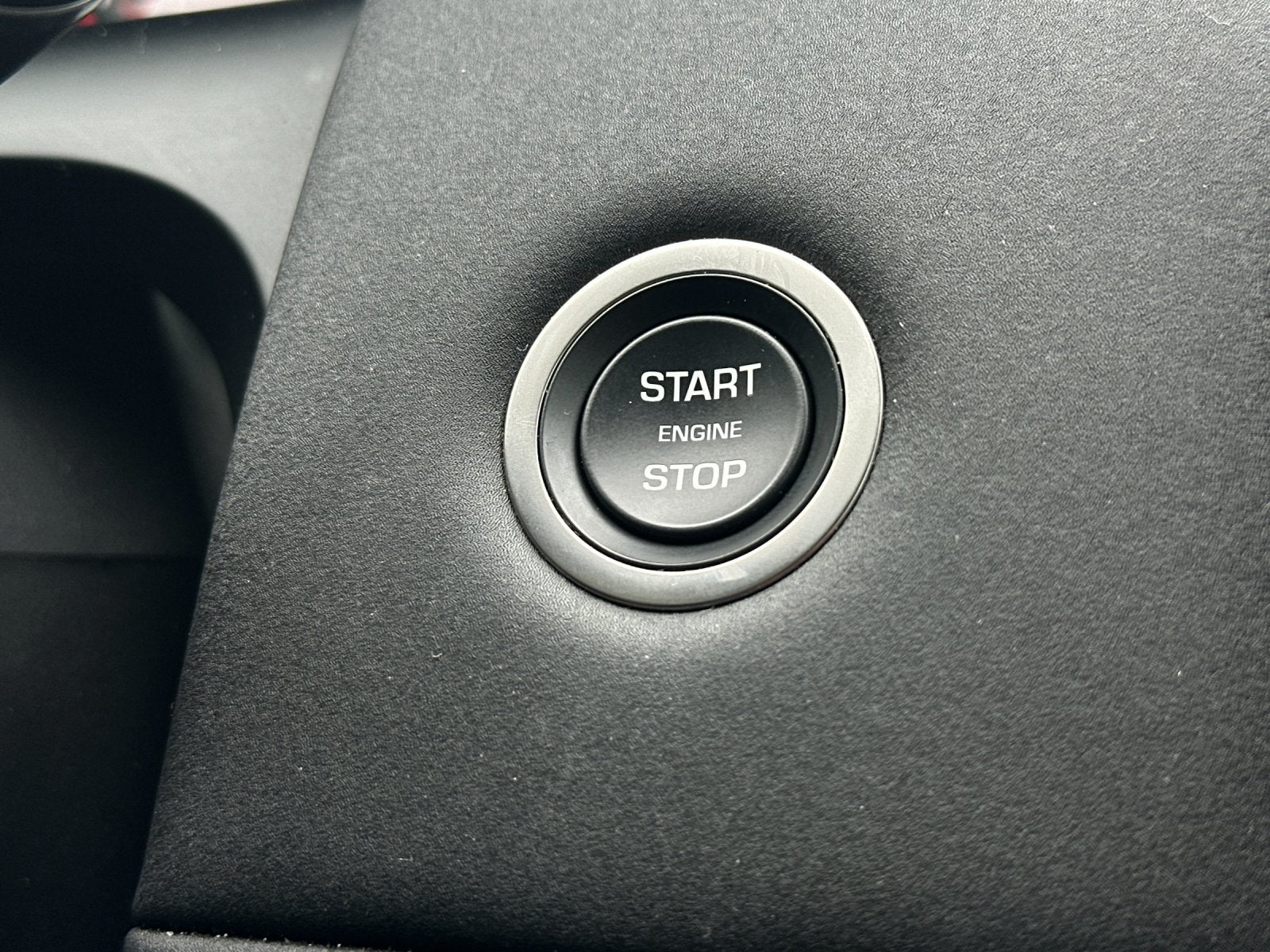 2025 Land Rover Discovery Sport S