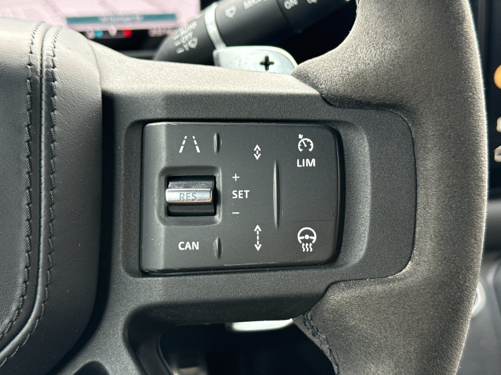2023 Land Rover Defender 110 Carpathian Edition