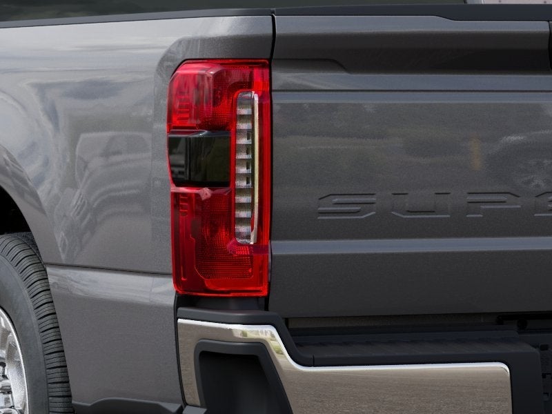 2027 Ford Super Duty F-250® XLT