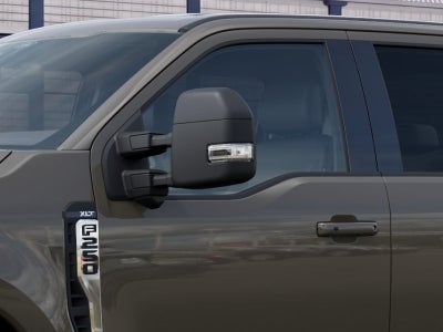 2027 Ford Super Duty F-250® XLT