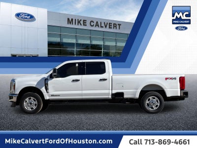 2026 Ford Super Duty F-350® XLT
