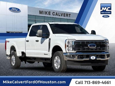 2026 Ford Super Duty F-350® XLT